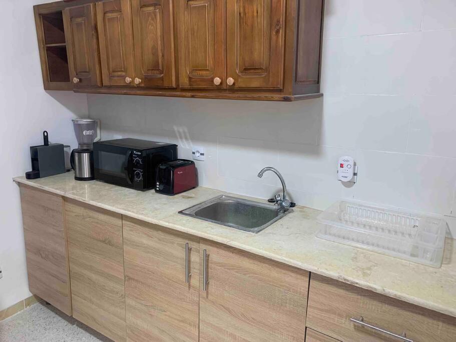 Appartement 5 Lits Climatise Salon 2Chambres Cuisine Equipee Sdb Staoueli Kültér fotó